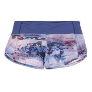 Lulu lemon speed up 2.5 shorts.